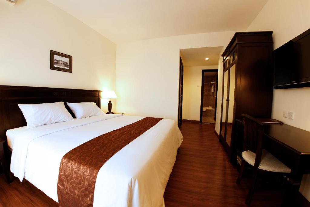 Colonial Hotel Makassar